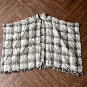 Vintage Mohair And Wool Poncho Gray/Black Sz O/S